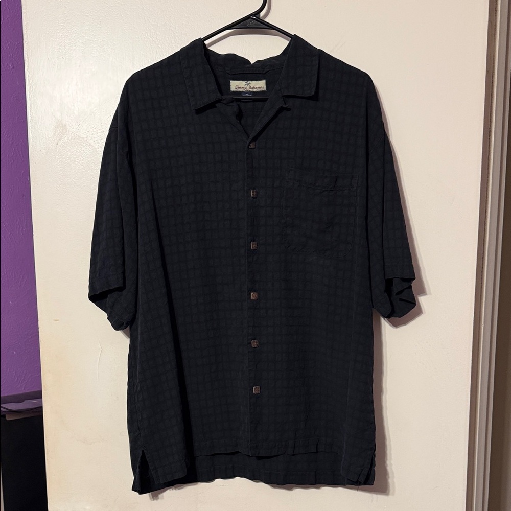 Tommy Bahama Black Casual Button Down Shirt